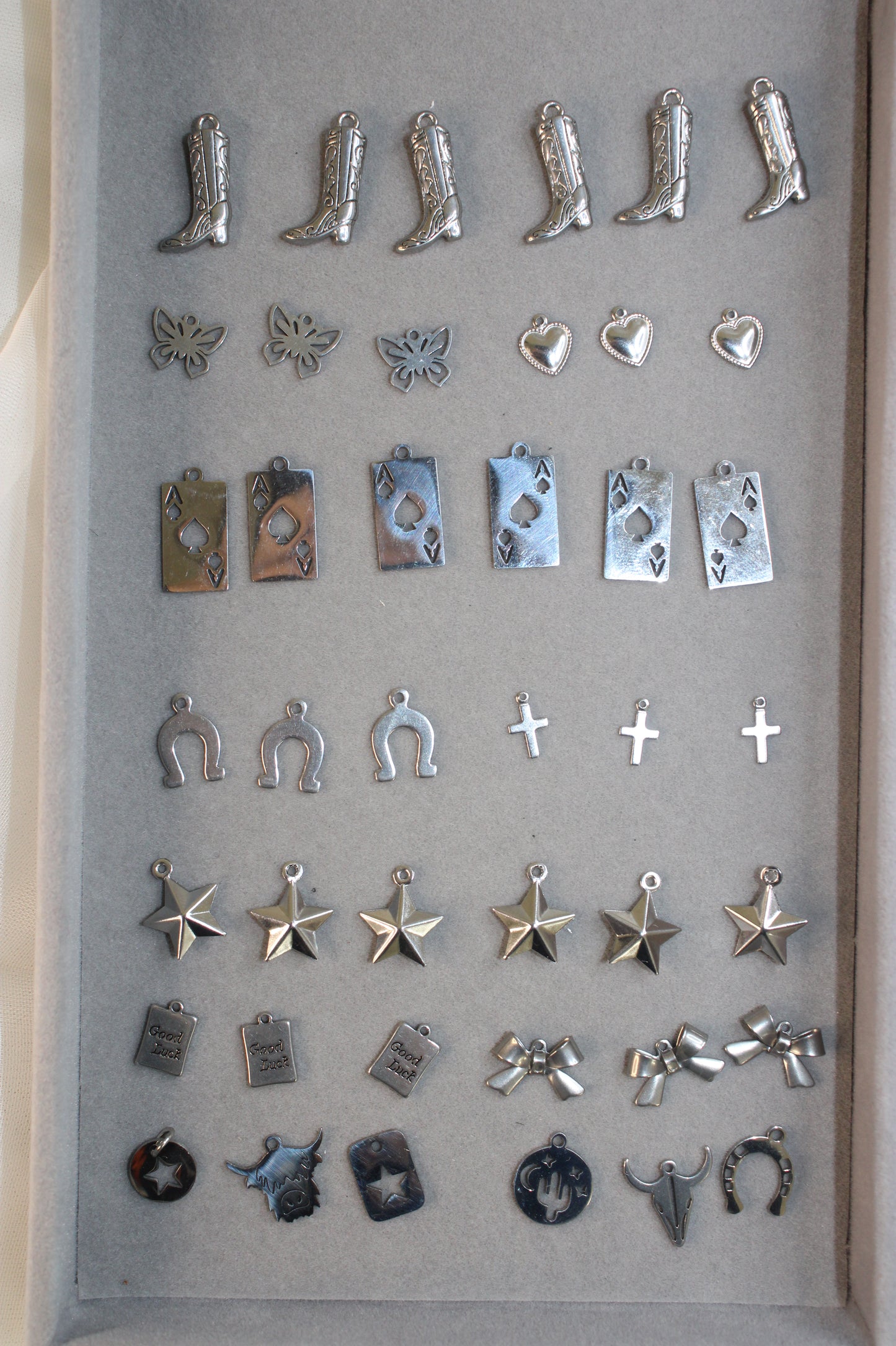 "Dakota" Charm Party Box