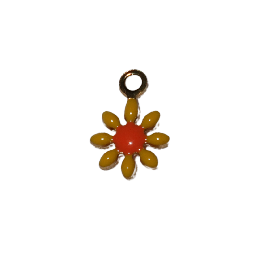 Enamel Small Daisy Charm