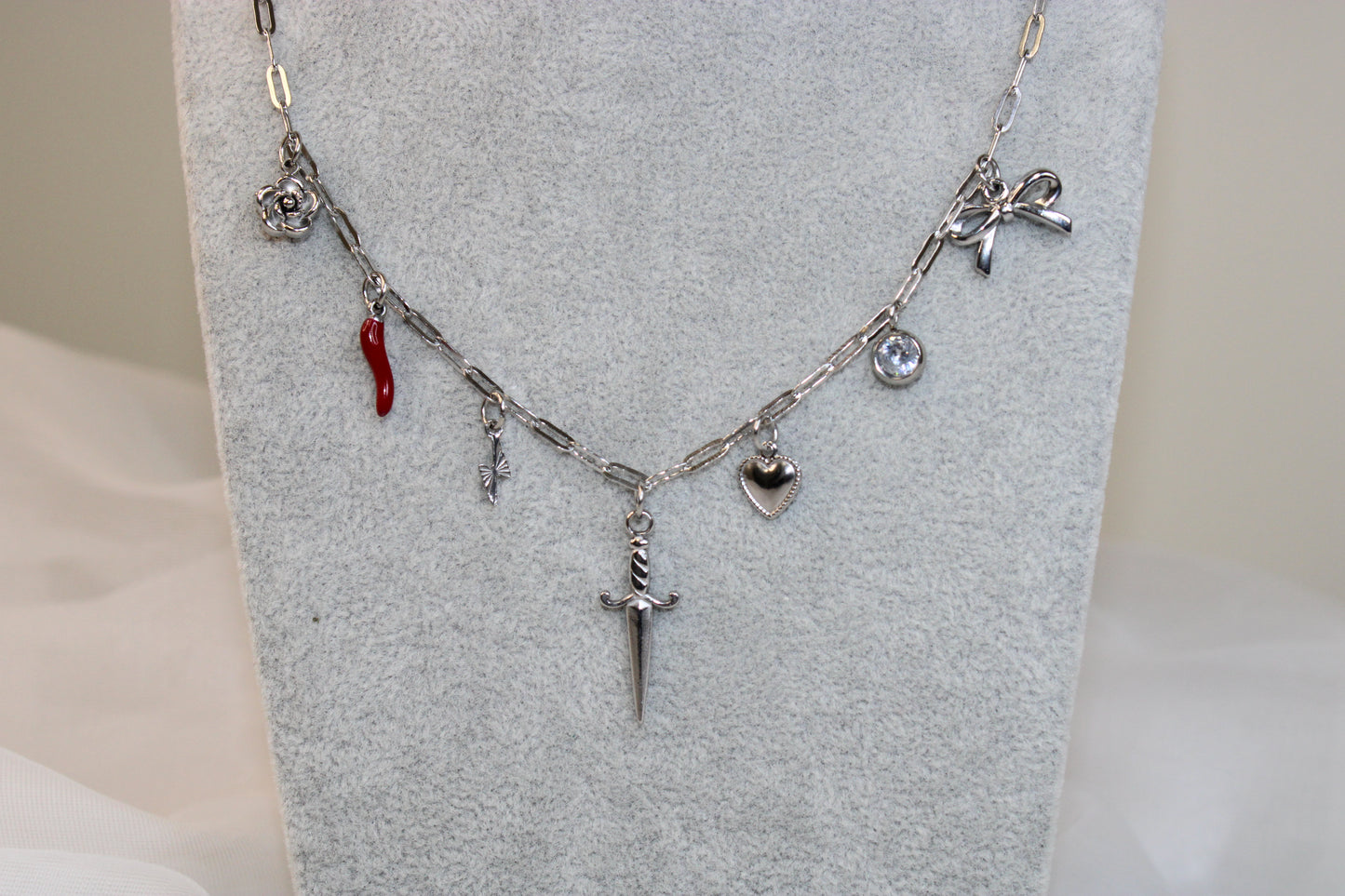 "Gwen" Charm Party Box