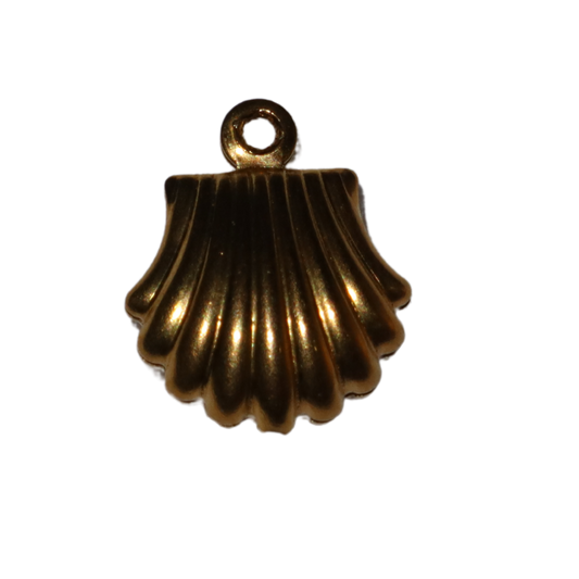 Clam Shell Charm