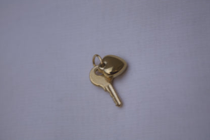 Classic Gold Heart Key Charm