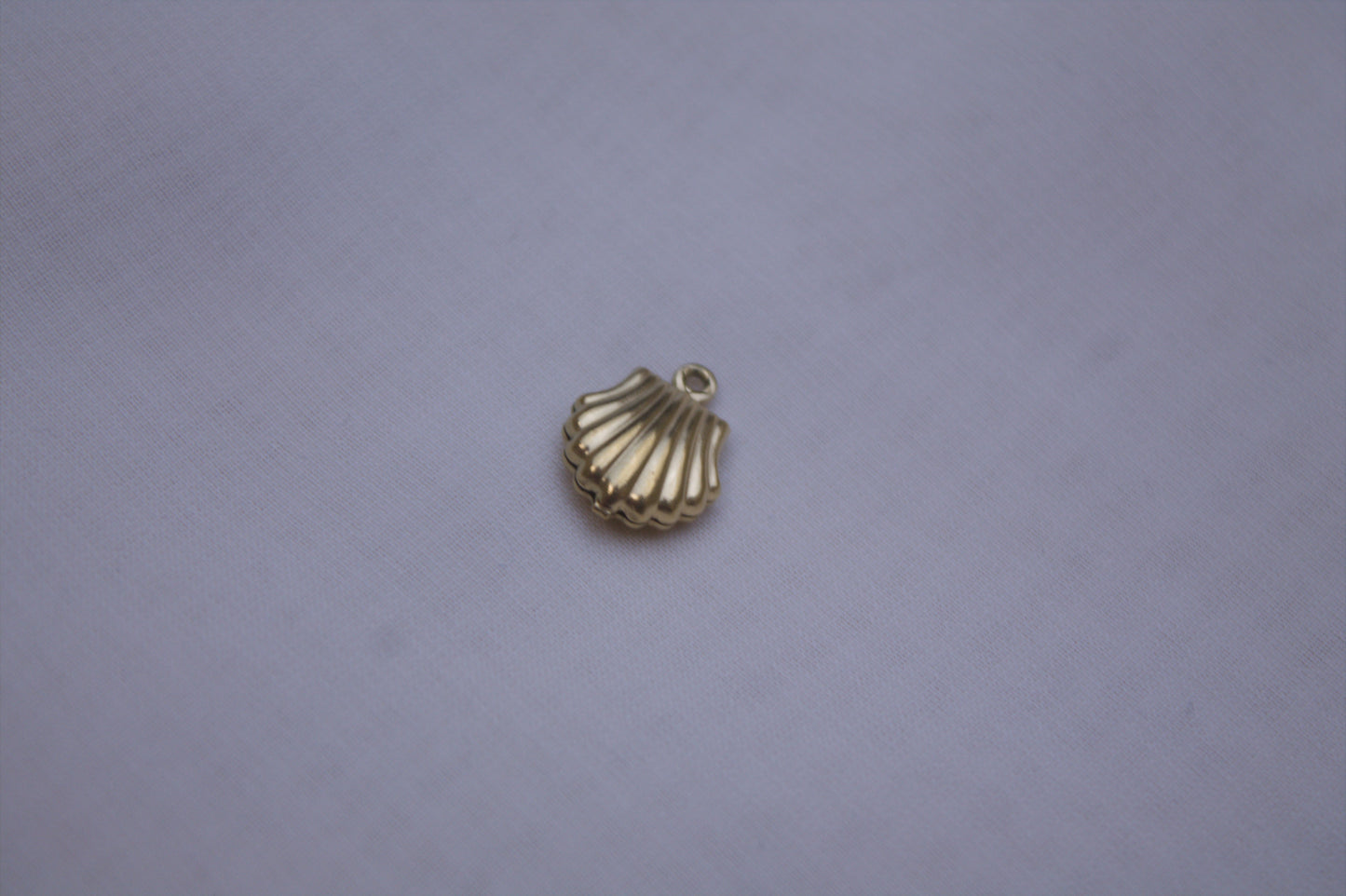 Classic Gold Scallop Shell Charm