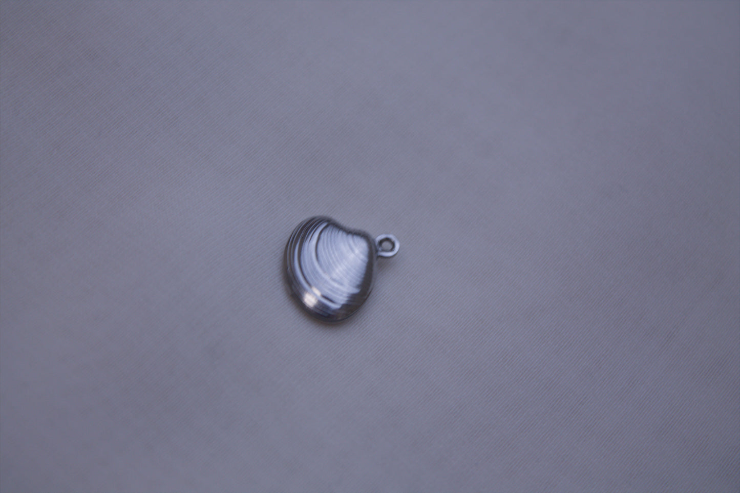 Classic Silver Clam Shell Charm