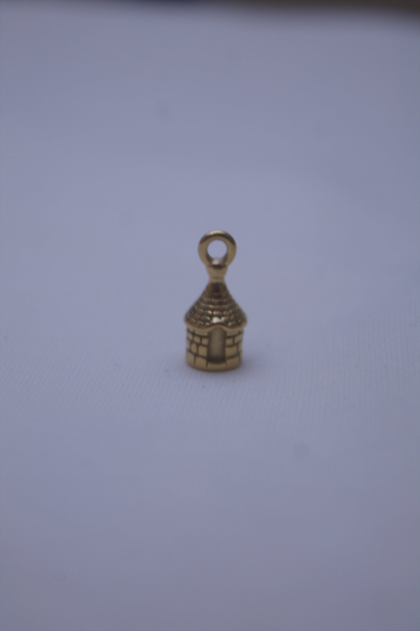 Classic Gold Cottage House Charm