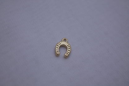 Classic Gold Horseshoe Charm