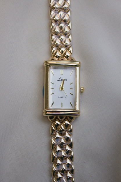 Lyntr Gold Rectangular Chainmail Watch (photo 2)
