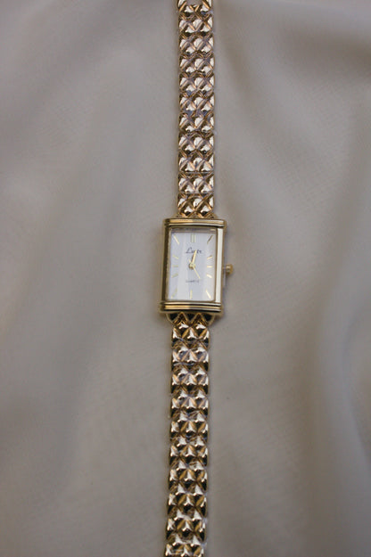 Lyntr Gold Rectangular Chainmail Watch (photo 6)
