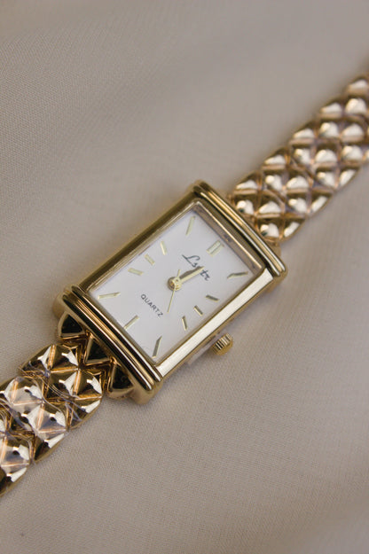 Lyntr Gold Rectangular Chainmail Watch (photo 11)