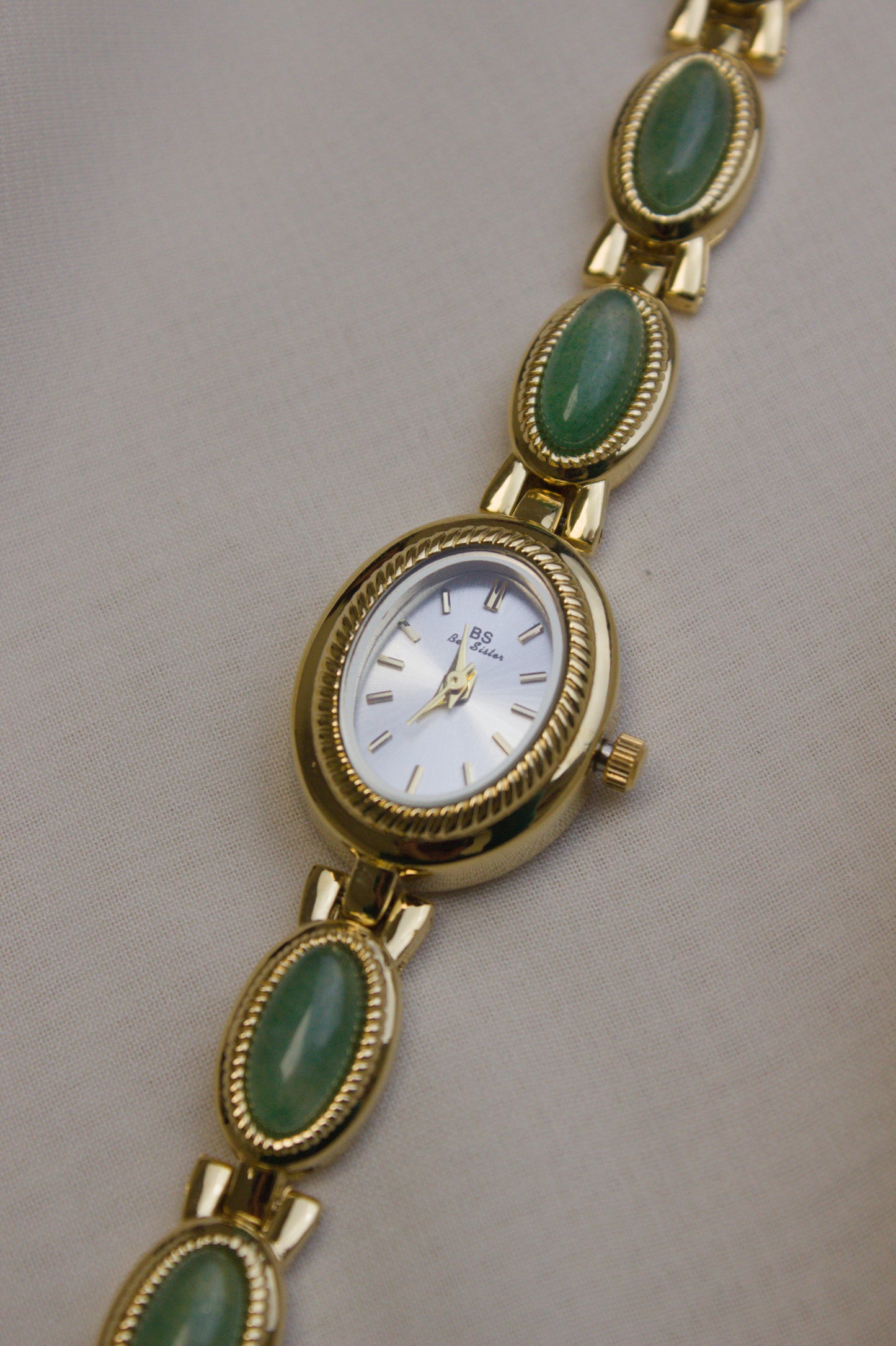 GEDI Gold Oval Jade-Loop Watch (photo 2)