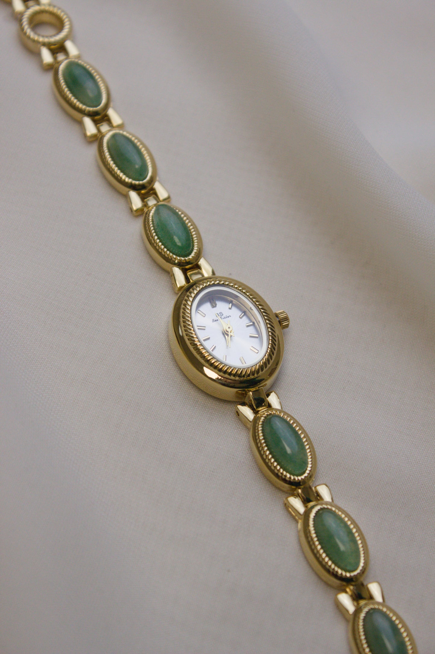 GEDI Gold Oval Jade-Loop Watch (photo 6)