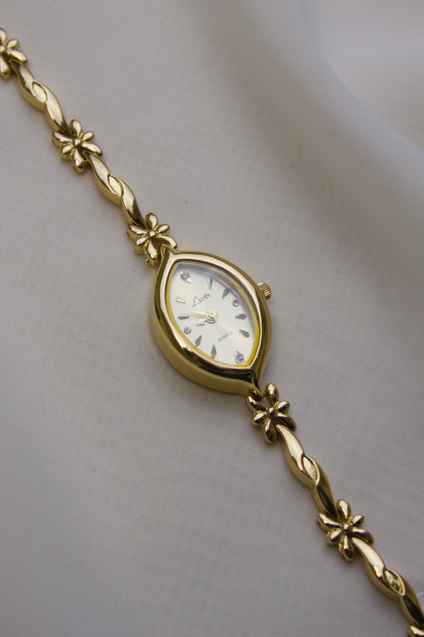 GEDI Gold Oval Jade-Loop Watch (photo 8)