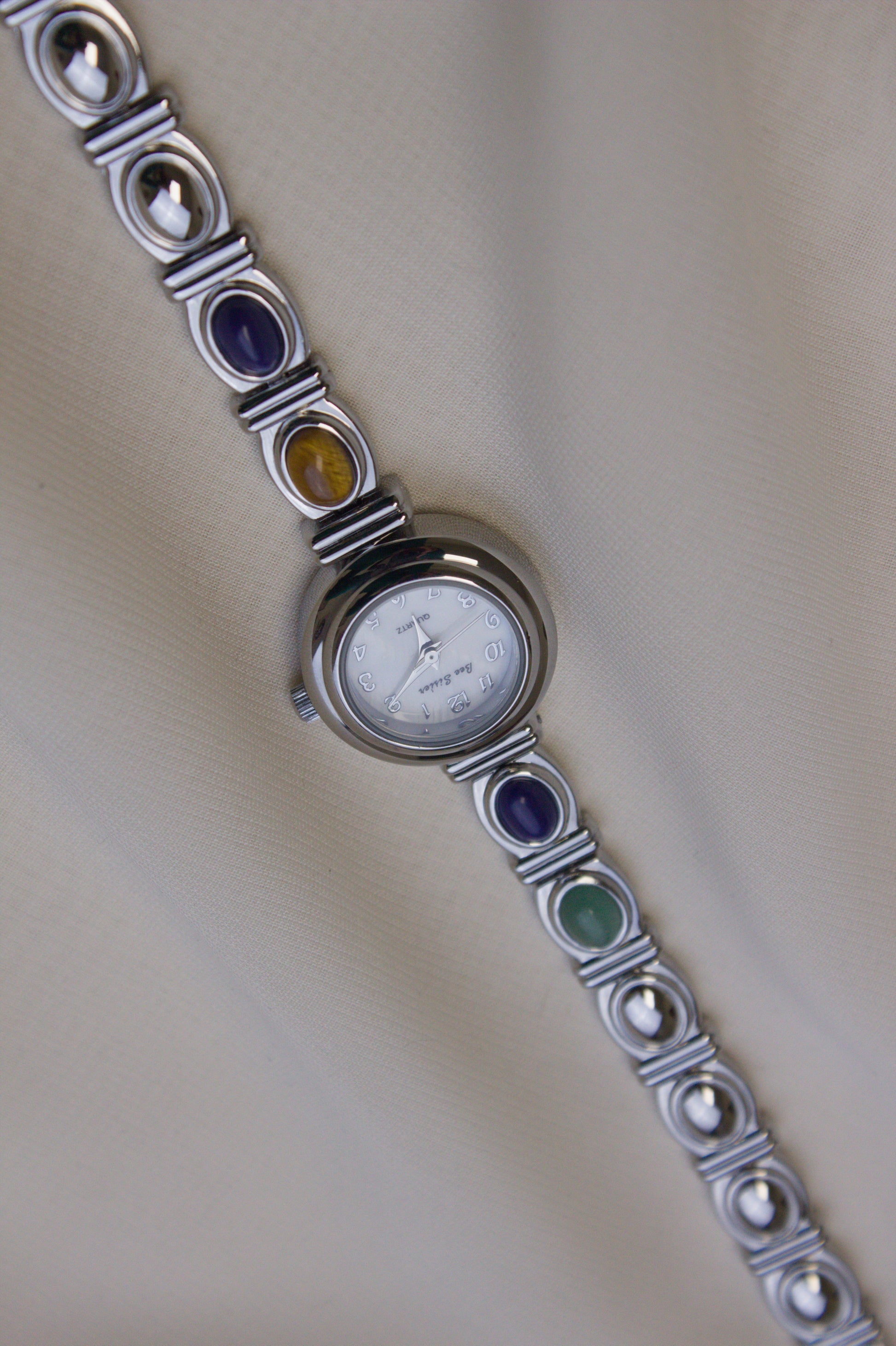 Gold Oval Abalone-Loop Watch (photo 7)