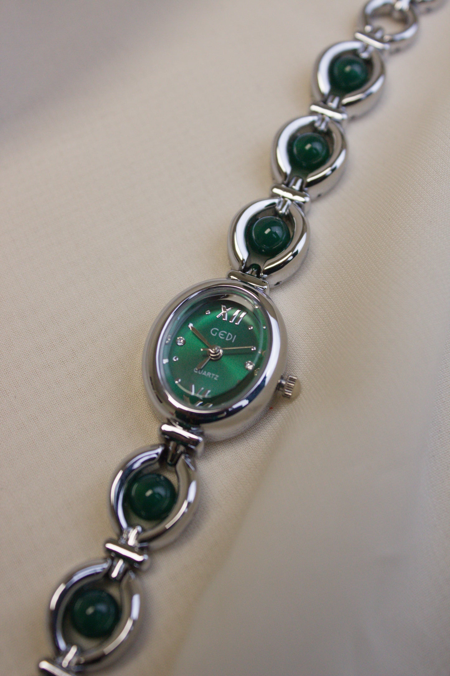 GEDI Gold Oval Garnet-Loop Watch (photo 8)