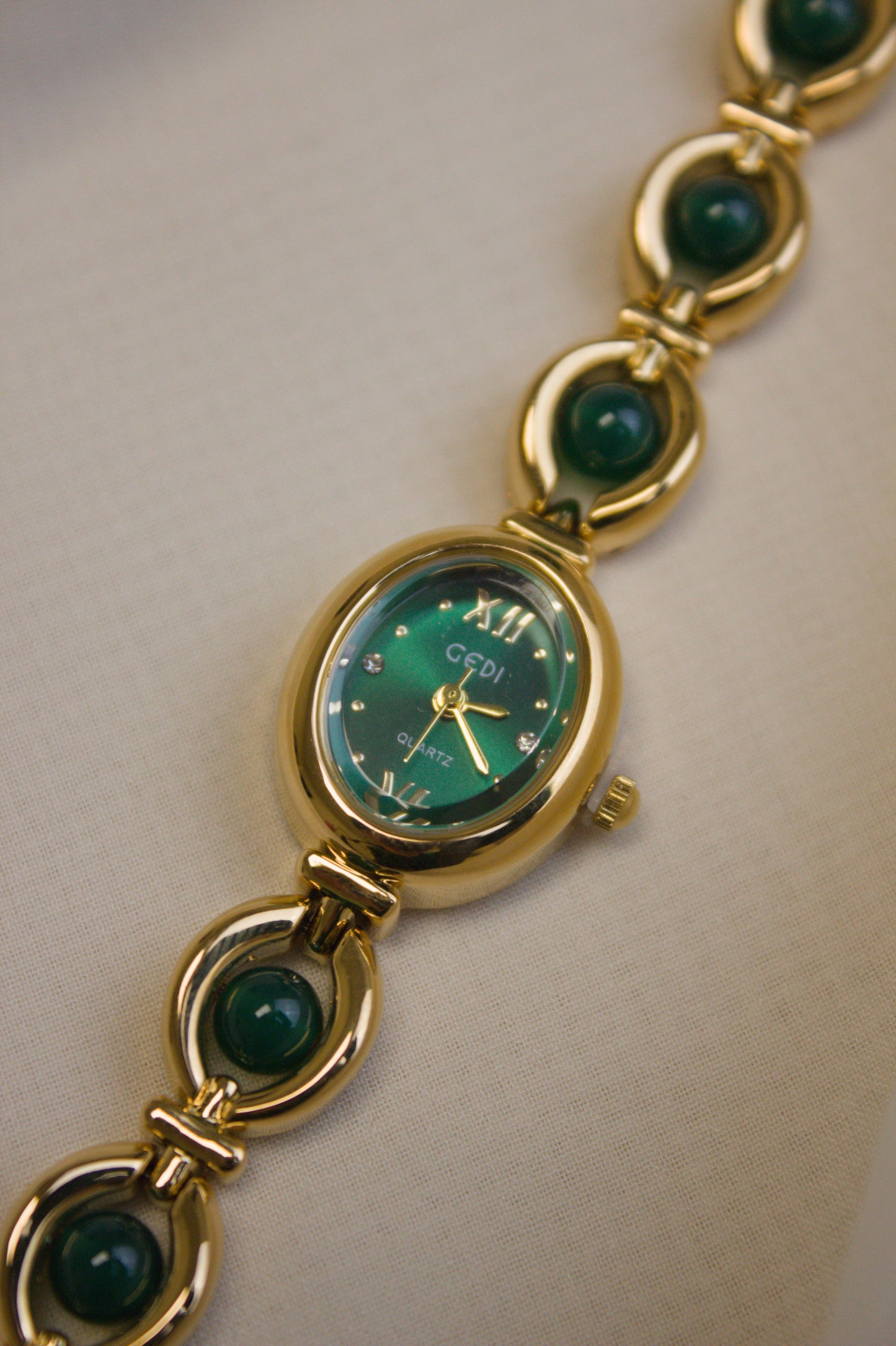 GEDI Gold Oval Emerald-Loop Watch (photo 4)