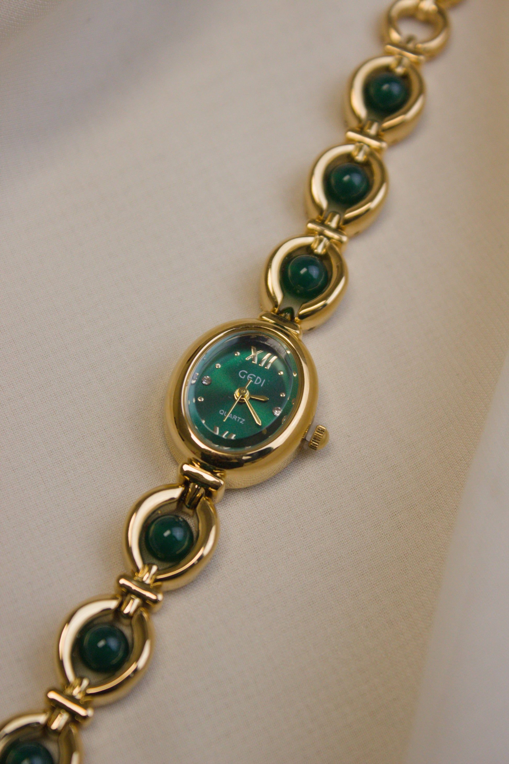 GEDI Gold Oval Emerald-Loop Watch (photo 7)
