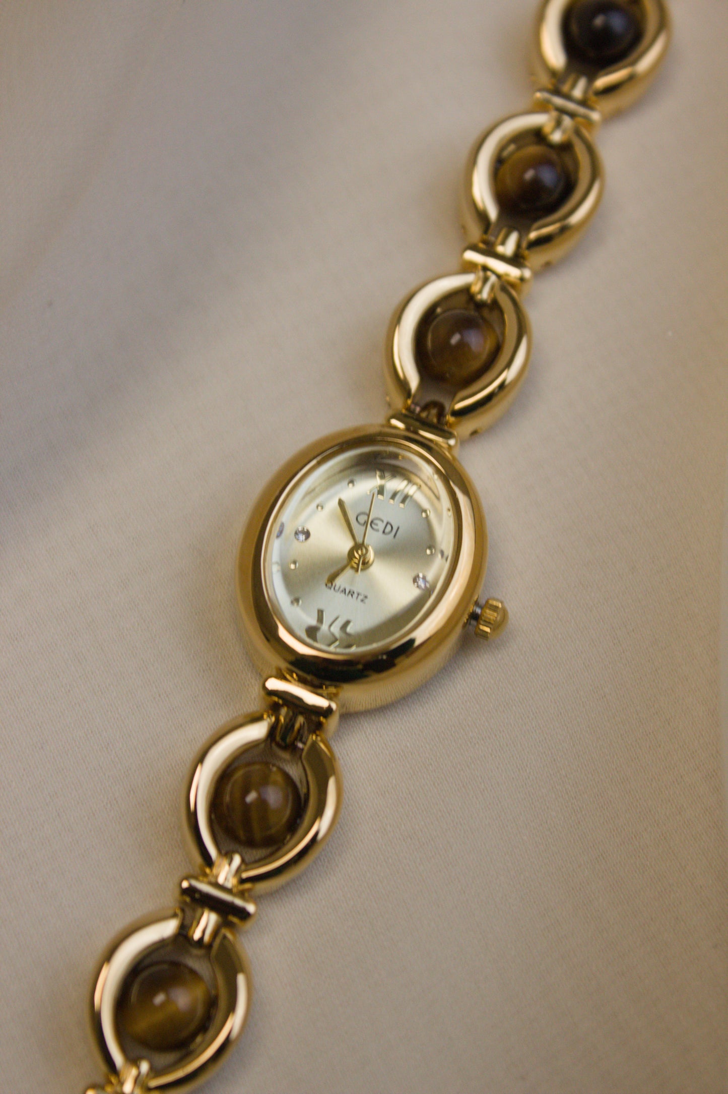 GEDI Gold Oval Tiger's-Eye Loop Watch (photo 2)