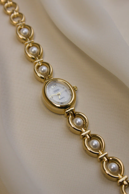 GEDI Gold Oval Pearl-Loop Watch (Style 2) (photo 3)