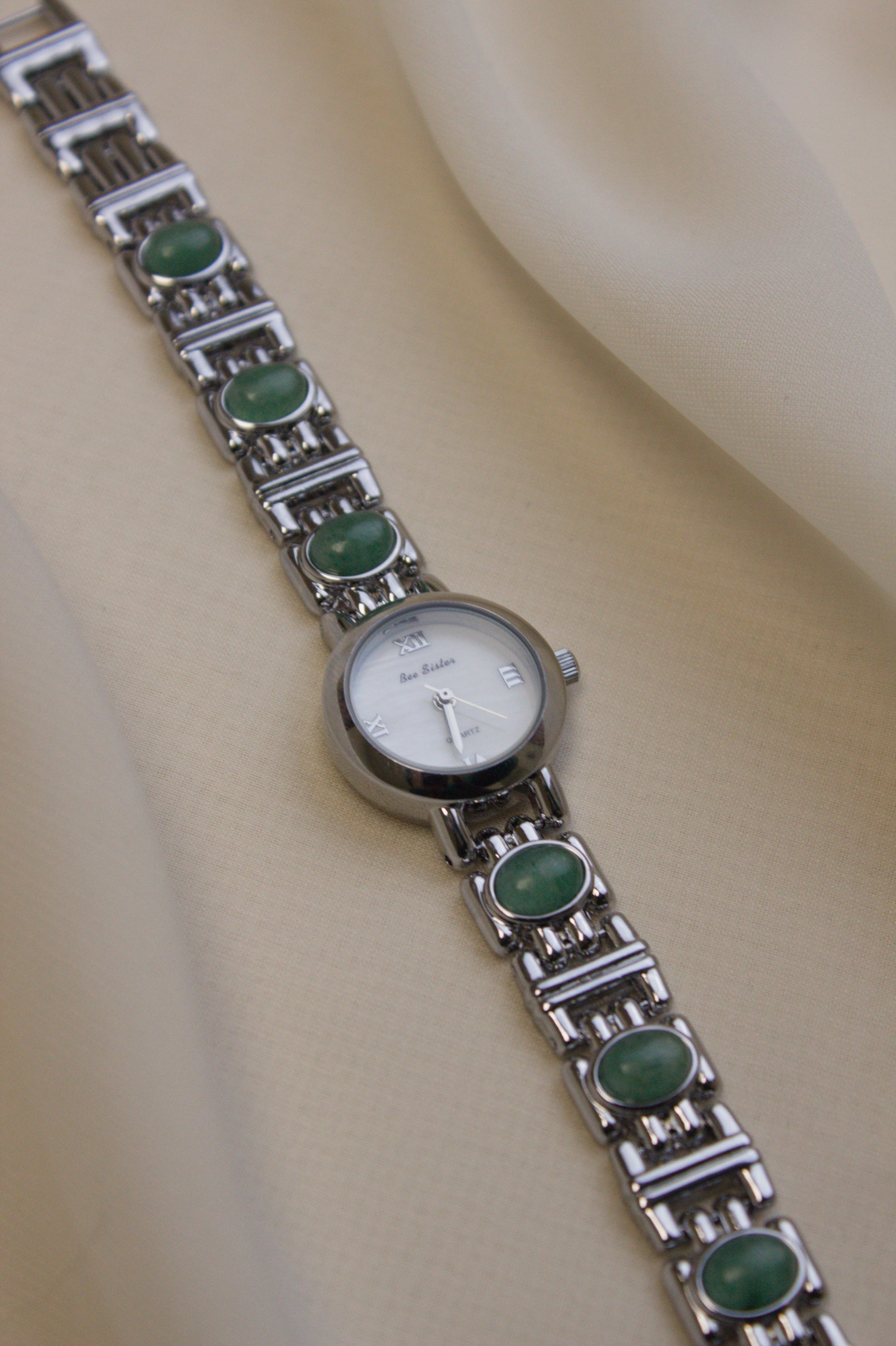 Silver Oval Jade Bar-Link Watch (photo 5)