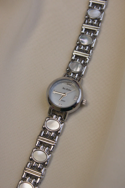 Gold Round Mother-of-Pearl Bar Watch (photo 16)