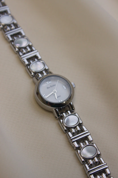Gold Round Mother-of-Pearl Bar Watch (photo 17)