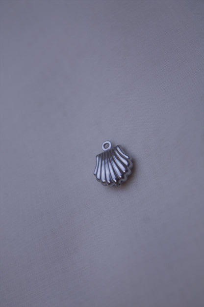 Classic Silver Scallop Shell Charm