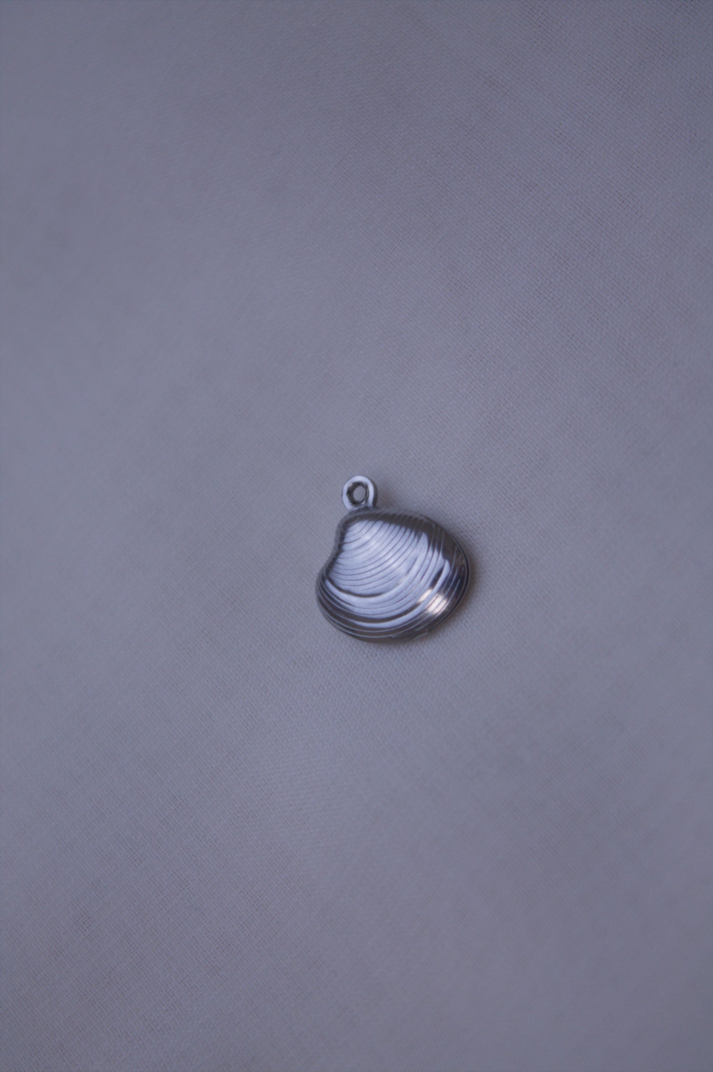 Classic Silver Clam Shell Charm