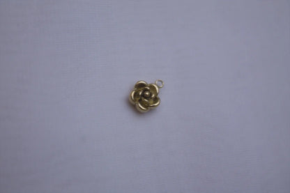 Classic Rose Head Gold Charm