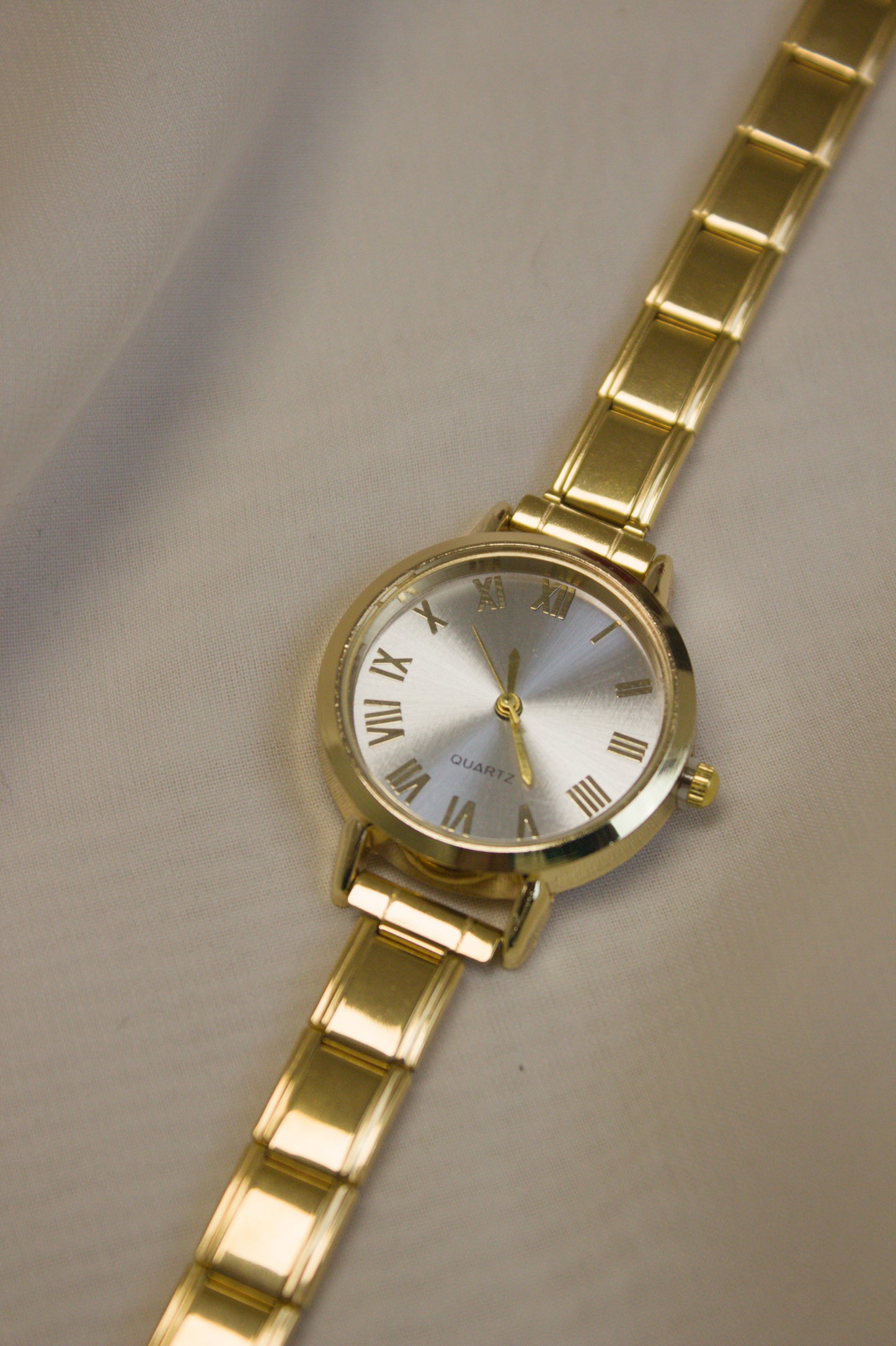 Gold Link Round Silver Roman Numeral Italian Watch