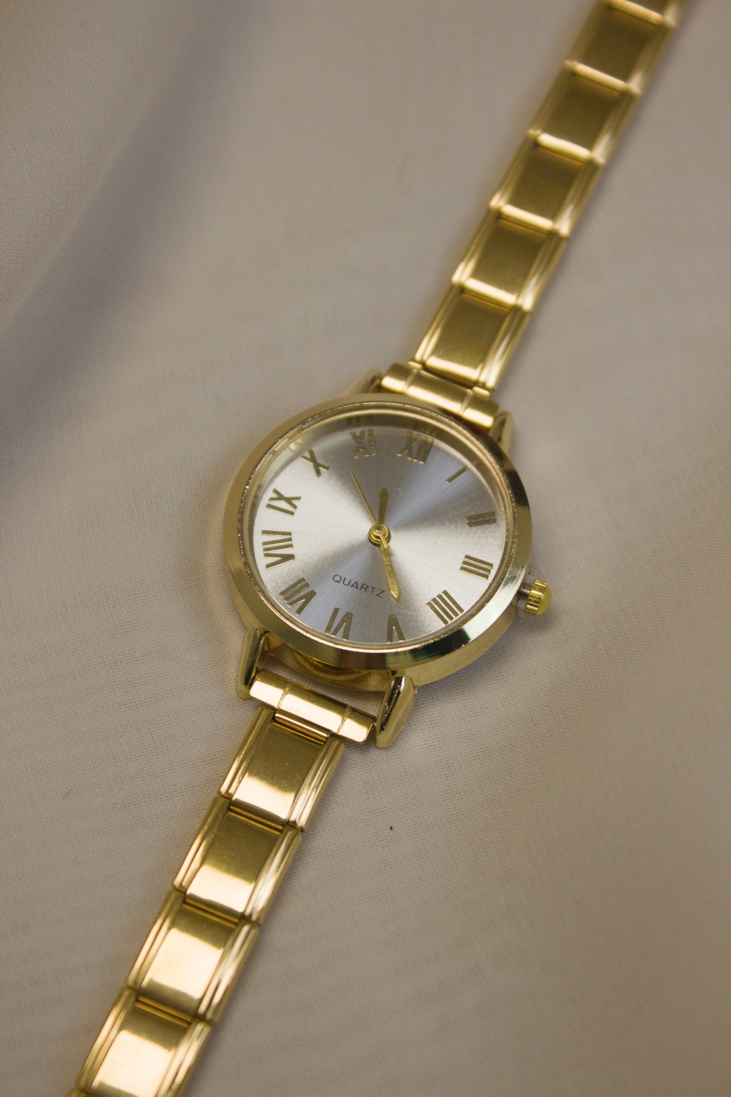 Gold Link Round Silver Roman Numeral Italian Watch