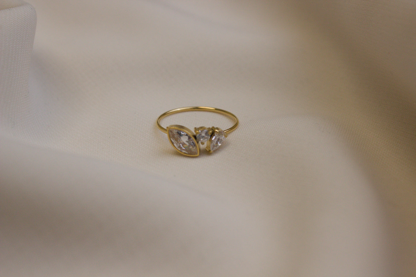 Layla Ring