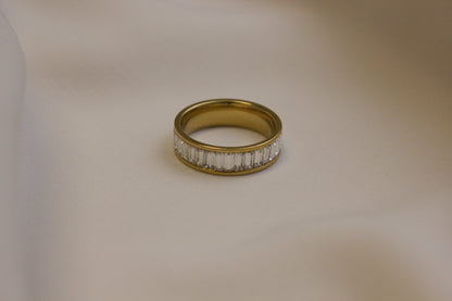 Lilian Ring White