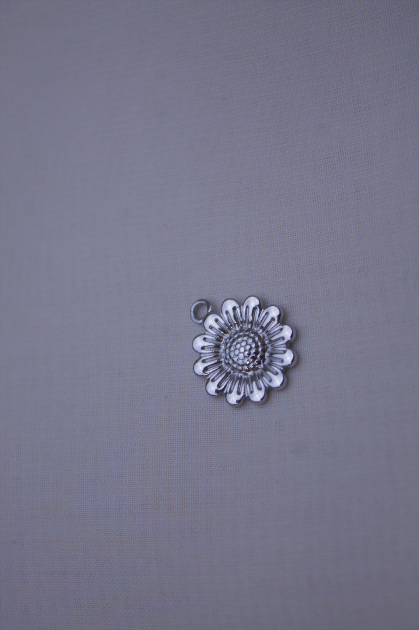 Silver Daisy Charm