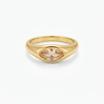 Selena Ring Peach