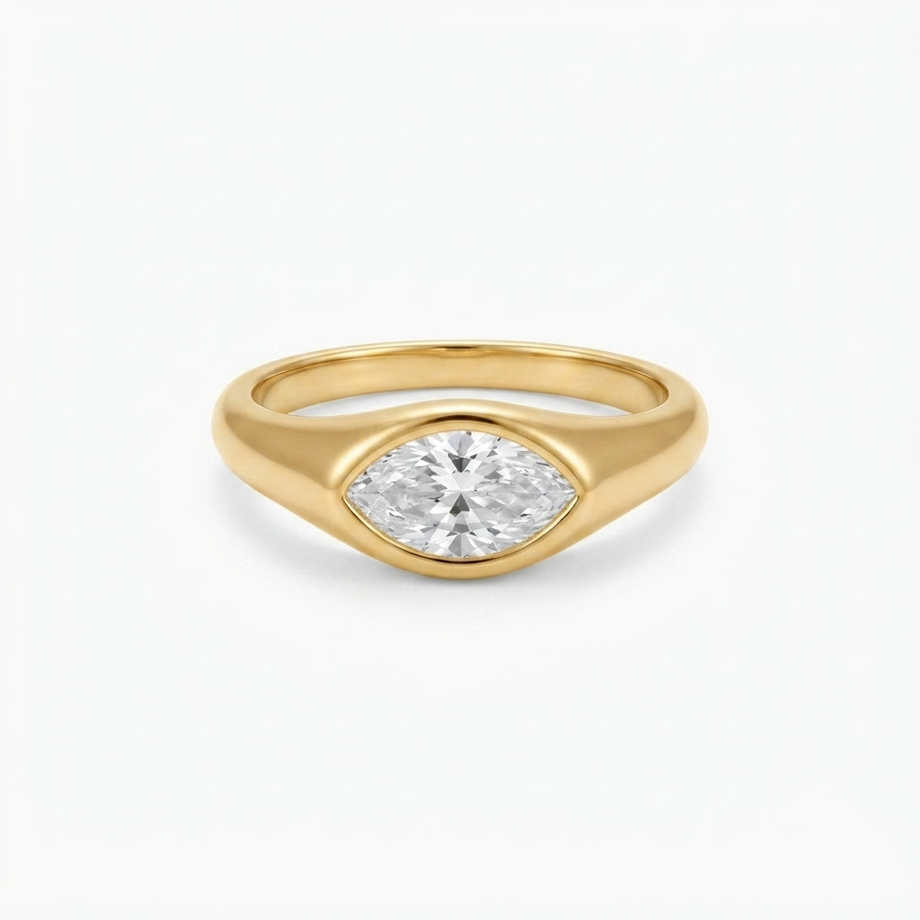 Selena Ring White