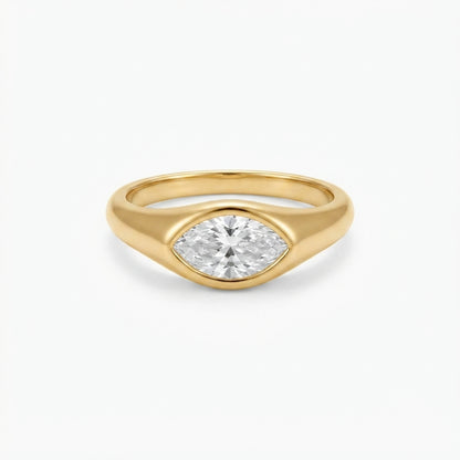 Selena Ring White
