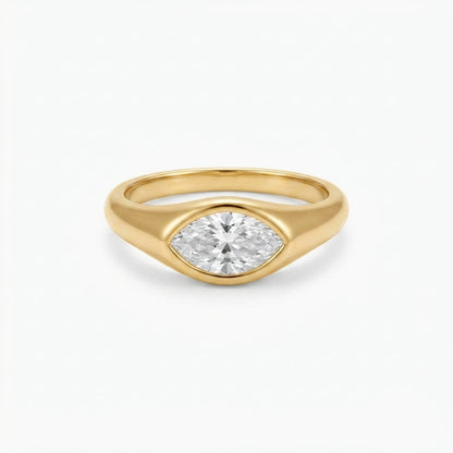 Selena Ring White
