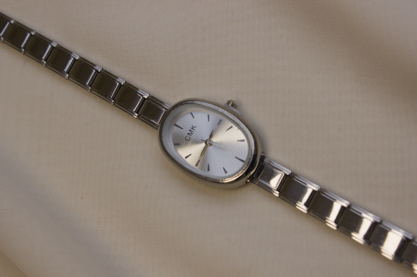Silver Link Oval White Dial Italian Watch