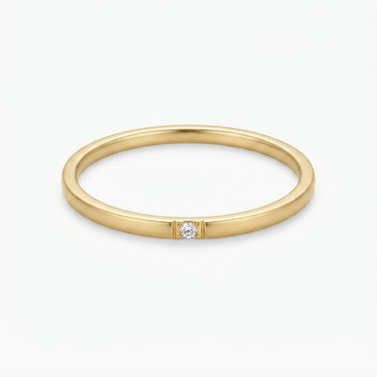 Simple Band With Single Gem