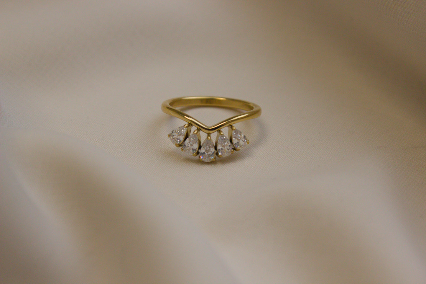 Vivian Ring